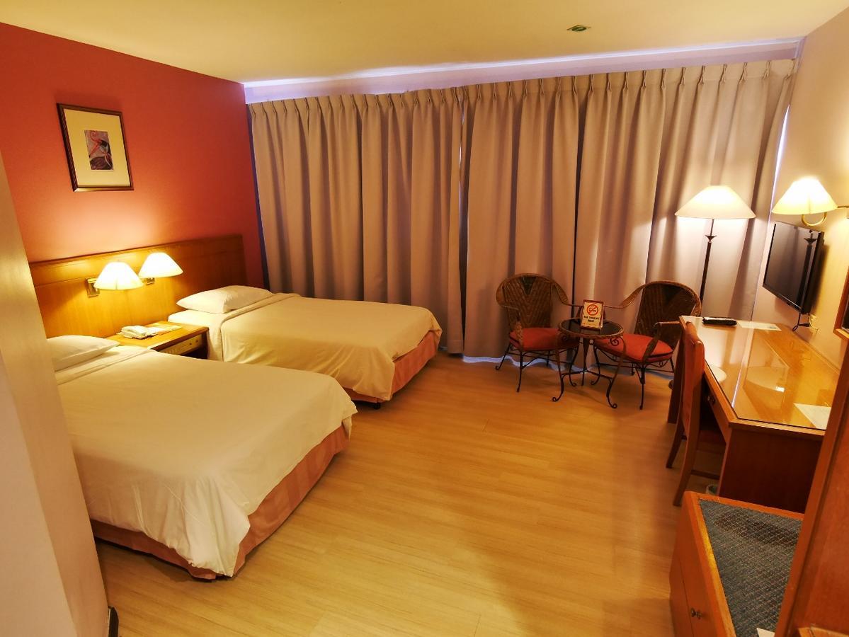 Premier Hotel Sibu Exterior photo