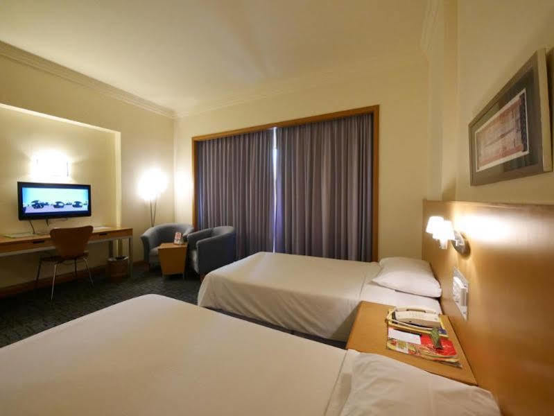 Premier Hotel Sibu Exterior photo